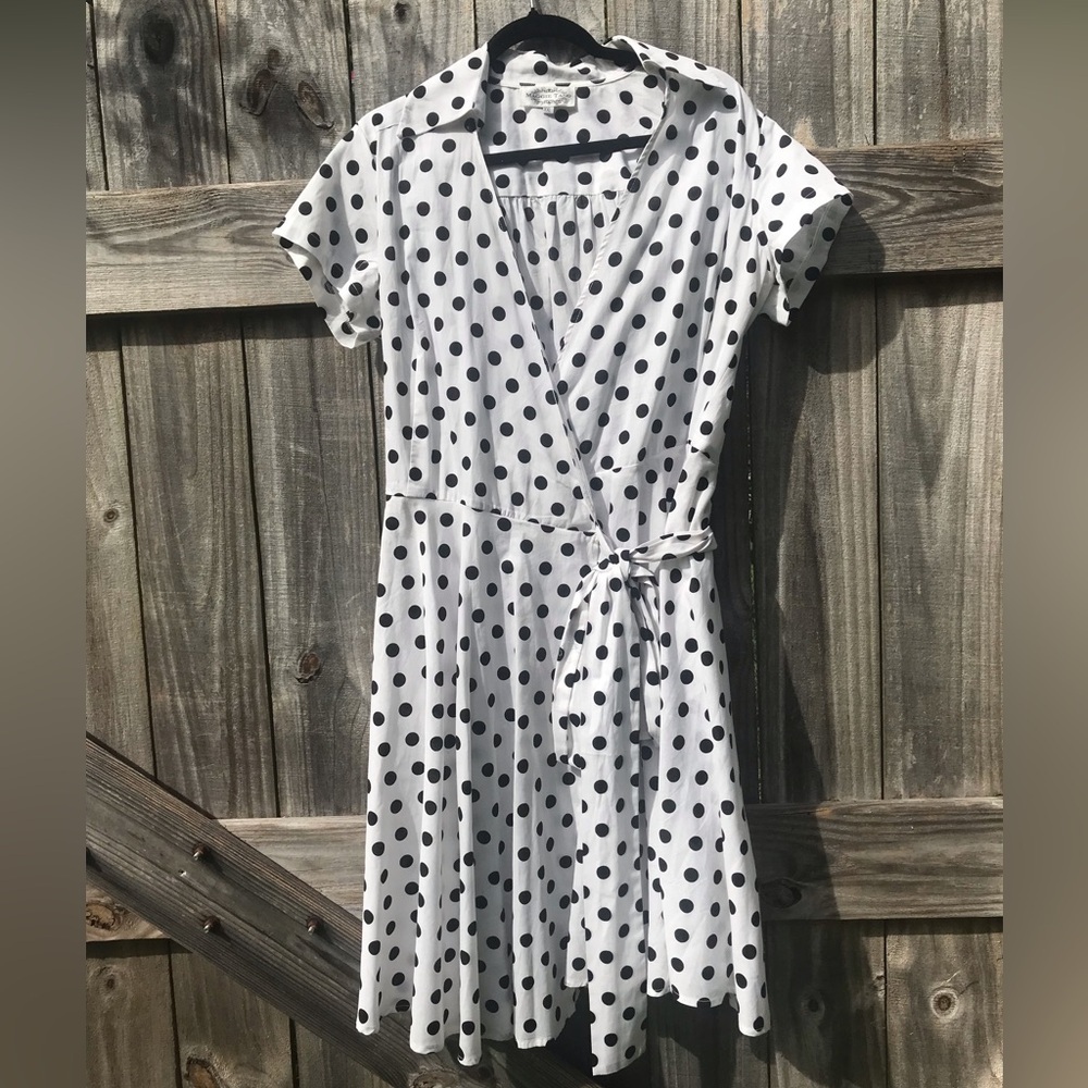 Polka Dot Wrap Midi Dress - White with Black Dots Pin Up Day Look